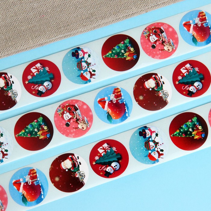 Наклейки в рулоне «Снеговики», 500 шт., 2.5×2.5 см