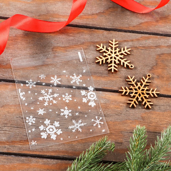 Пакет подарочный новогодний БОПП с липкой лентой, «Снежинки», 10×10+3 см_1